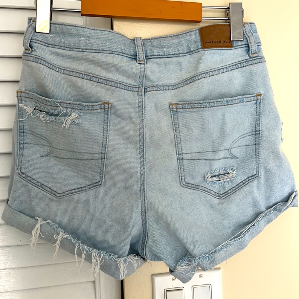 Shorts - Picture 2 of 2